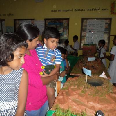 Educational Fair 04